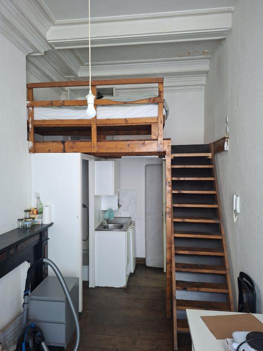 Studio 17 m² in Luik Avroy / Guillemins