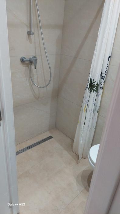 Douche à l'italienne