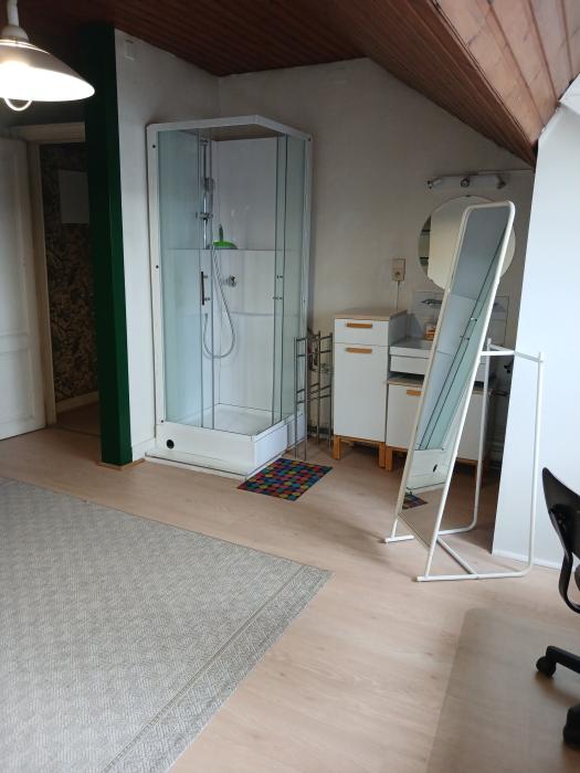chambre coin douche