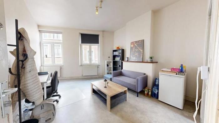 Shared housing 180 m² in Liege Botanique / rue Saint-Gilles / Jonfosse
