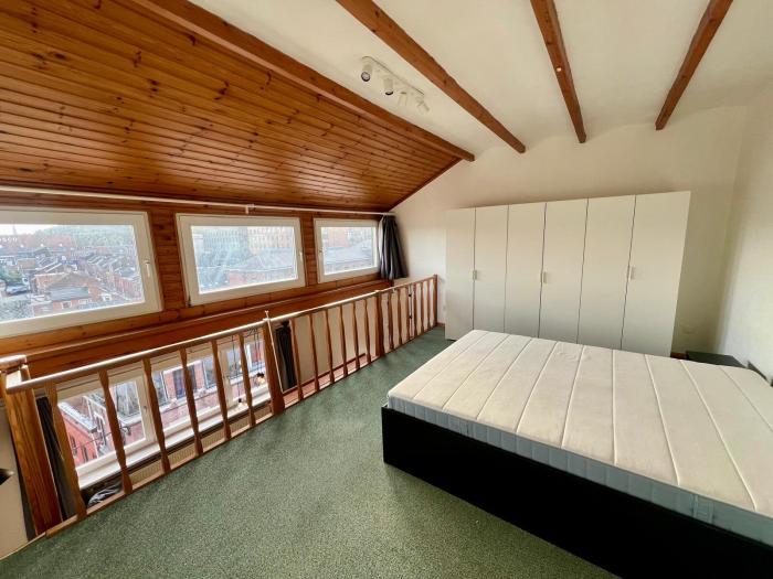Chambre (mezzanine)