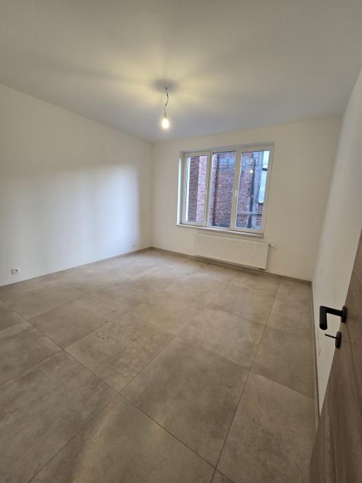 Chambre à coucher 1