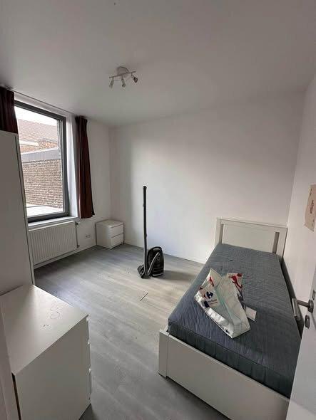 Shared housing 10 m² in Liege Angleur / Sart-Tilman