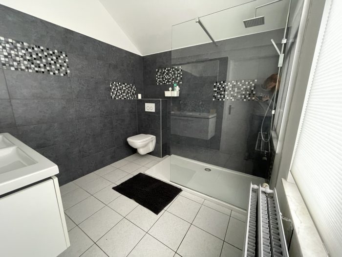 Salle de bain 3 personnes