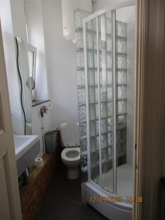 WC Douche Lavabo