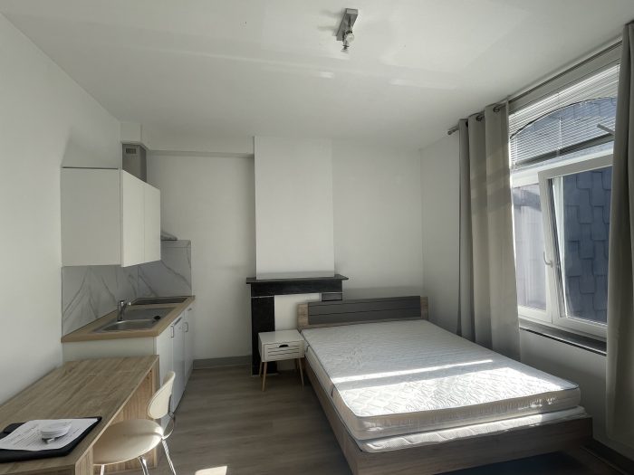 Kot 24 m² à Hors Liège