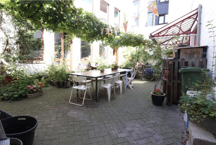 Cour commune