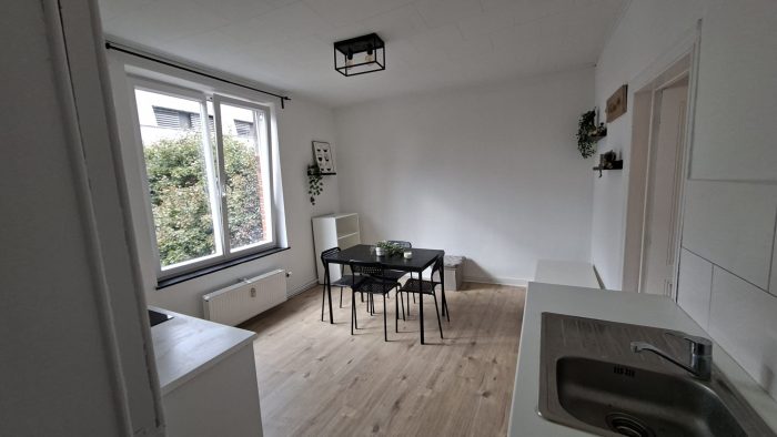 合租房 30 m² 在 Liège Outremeuse