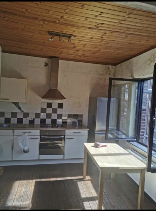 共享租房 80 m² 在 Liège Botanique / rue Saint-Gilles / Jonfosse