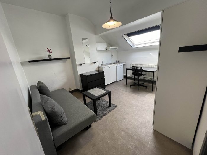 单人间 15 m² 在 Liège Fétinne / Longdoz / Vennes