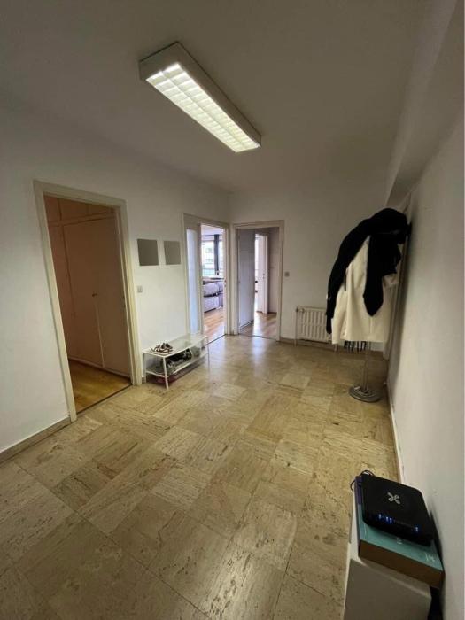 hall entree spacieux