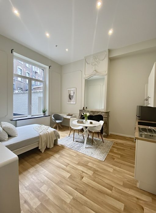 Studio 30 m² à Liège Cathédrale / Sauvenière / Saint-Denis