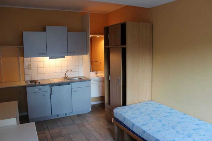 合租房 18 m² 在 Liège 以外