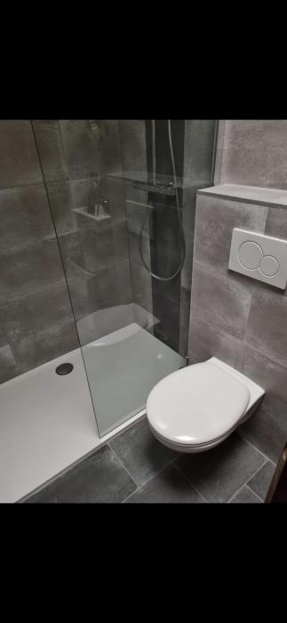 Salle de bain 1 henkart