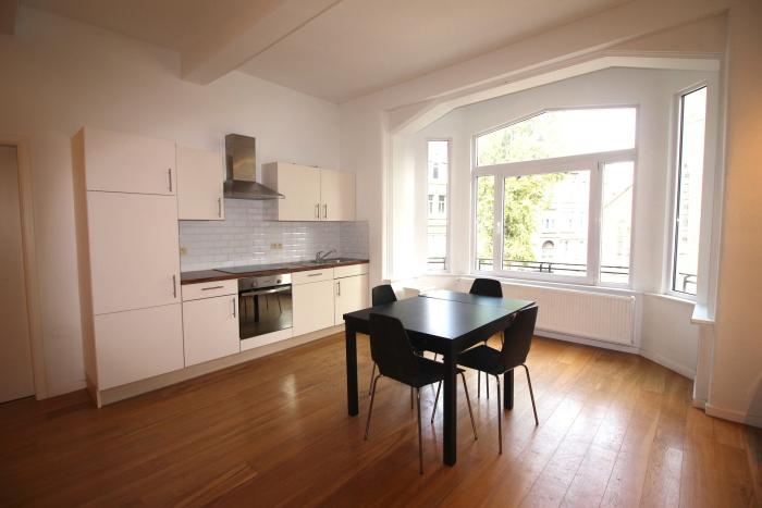 Co-locatie 100 m² in Luik Botanique / rue Saint-Gilles / Jonfosse