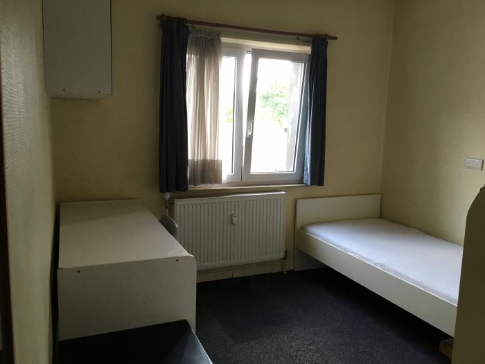 单人间 19 m² 在 Liege Sainte-Walburge