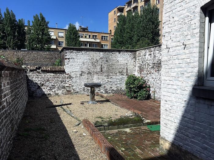 Cour commune