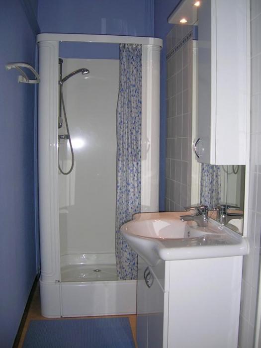 Salle de bain commune