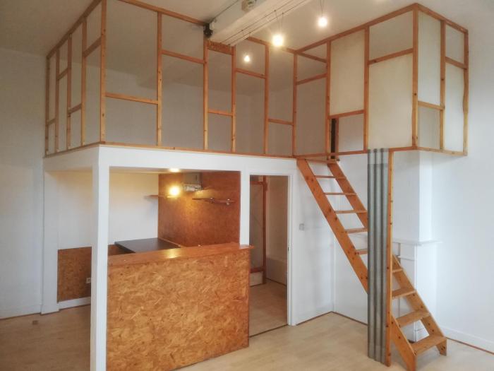 Studio 30 m² à Liège Fétinne / Longdoz / Vennes