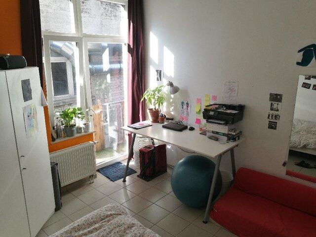 Chambre arrière gauche