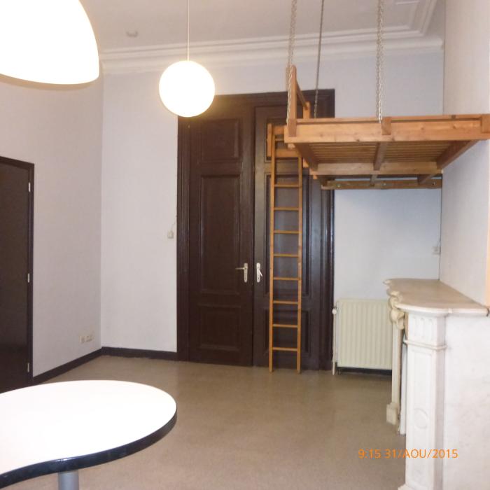 Studio 22 m² in Liege Botanique / rue Saint-Gilles / Jonfosse