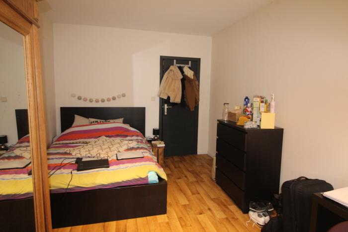 Student room 120 m² in Liege Botanique / rue Saint-Gilles / Jonfosse