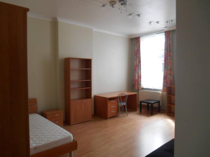 Studio 35 m² à Liège Botanique / rue Saint-Gilles / Jonfosse