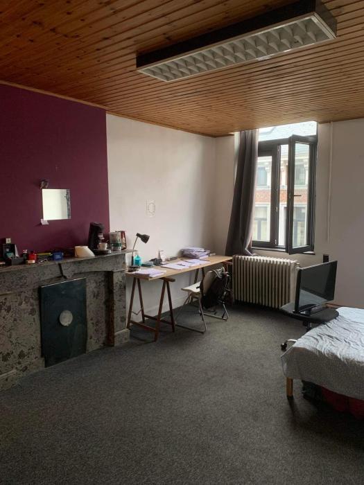 合租房 20 m² 在 Liege Avroy / Guillemins