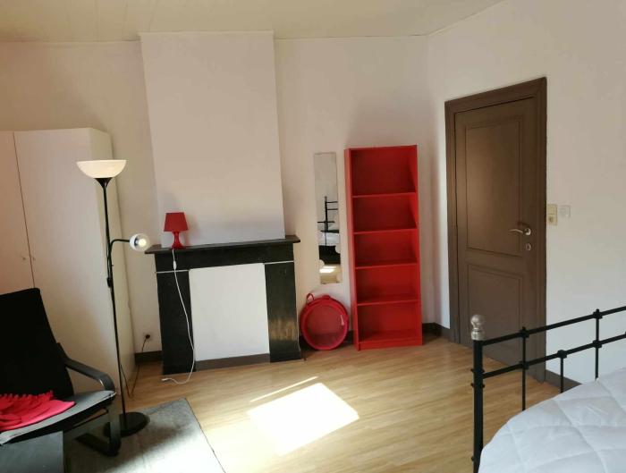 CHAMBRE ETAGE