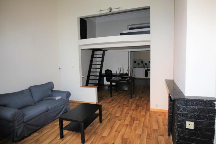 公寓 70 m² 在 Liege Outremeuse