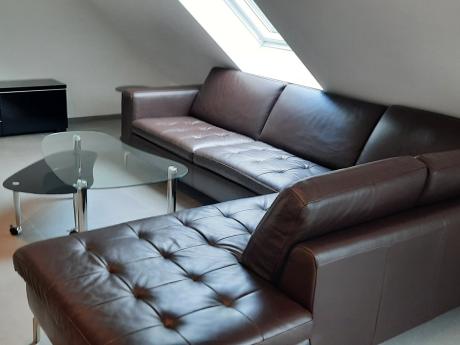 单人间 95 m² 在 Liege Sainte-Walburge