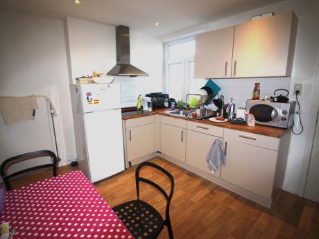 Co-locatie 75 m² in Luik Botanique / rue Saint-Gilles / Jonfosse