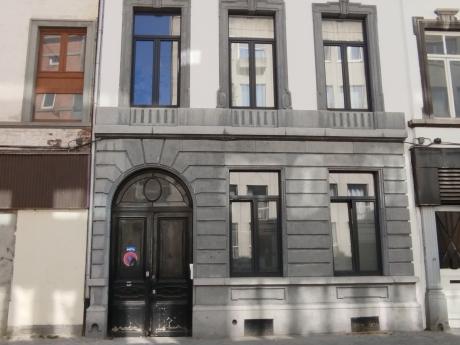 Studio 25 m² in Liege Botanique / rue Saint-Gilles / Jonfosse