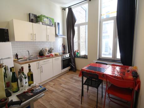 Appartement 40 m² à Liège Botanique / rue Saint-Gilles / Jonfosse
