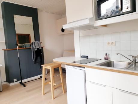 单人间 17 m² 在 Liege Botanique / rue Saint-Gilles / Jonfosse