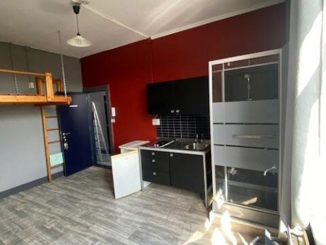 Kot 18 m² in Luik Botanique / rue Saint-Gilles / Jonfosse
