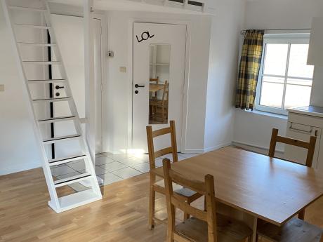 单人间 28 m² 在 Liege Laveu / Cointe