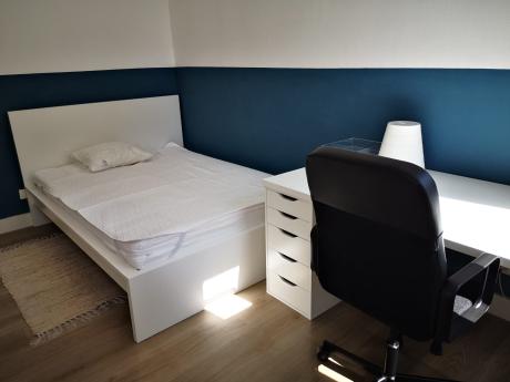 KL 14203 Student room