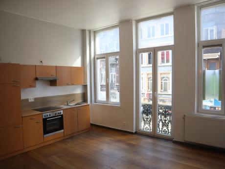 appartement 70 m² à Liège Outremeuse