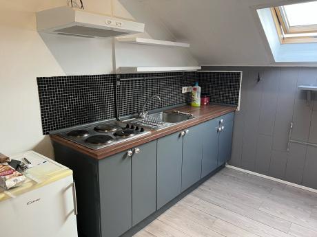 单人间 40 m² 在 Liège Botanique / rue Saint-Gilles / Jonfosse