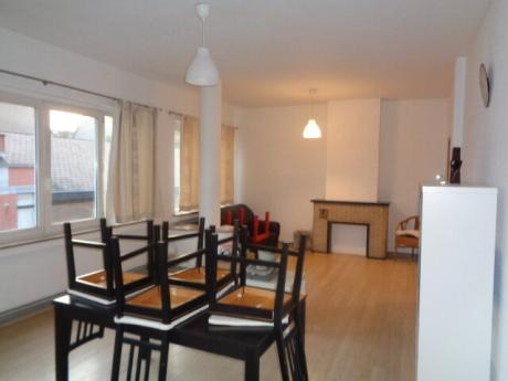 公寓 90 m² 在 Liege Fétinne / Longdoz / Vennes