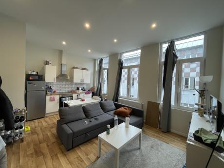 公寓 45 m² 在 Liege Botanique / rue Saint-Gilles / Jonfosse