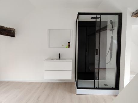 Kot 125 m² à Liège Outremeuse