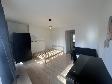 Studio 35 m² in Luik Outremeuse