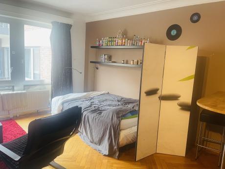 Studio 35 m² à Liège Cathédrale / Sauvenière / Saint-Denis