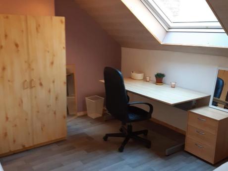 合租房 16 m² 在 Liege Botanique / rue Saint-Gilles / Jonfosse