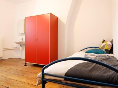 Room in owner's house 14 m² in Liege Cathédrale / Sauvenière / Saint-Denis