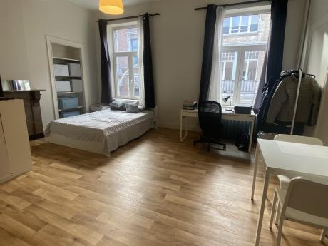 Studio 30 m² à Liège Botanique / rue Saint-Gilles / Jonfosse
