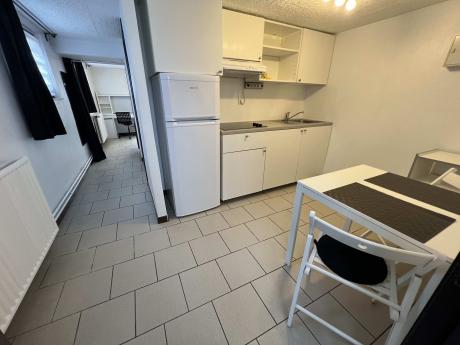 单人间 32 m² 在 Liege Saint-Léonard