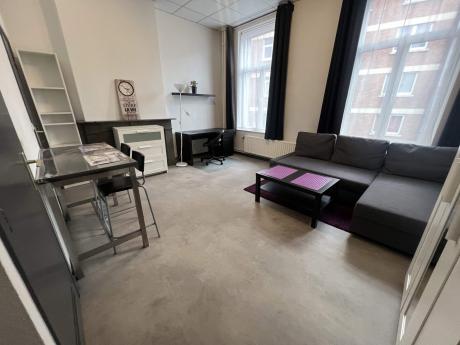 Studio 35 m² à Liège Cathédrale / Sauvenière / Saint-Denis